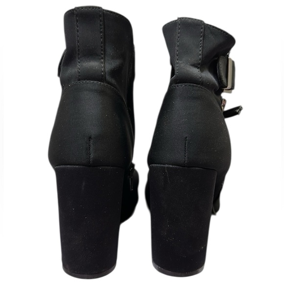 UNISA Unrisha Black Zip Up Buckle 3 inch Heel Booties Womens 7 M - Picture 4 of 10